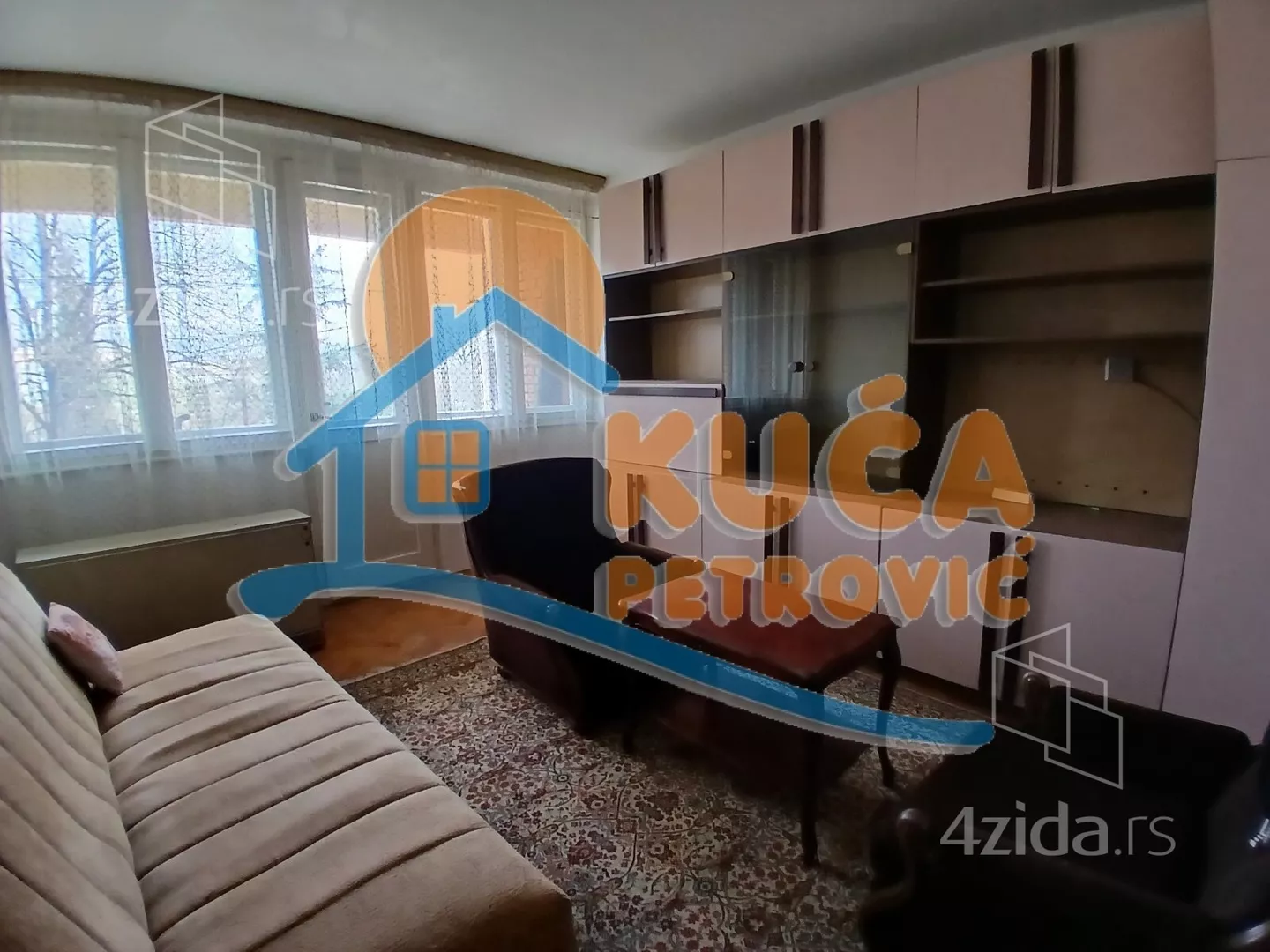 Jednoiposoban stan | 4zida