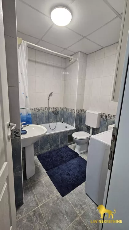 KOSTE ŠOKICE | 4zida.rs