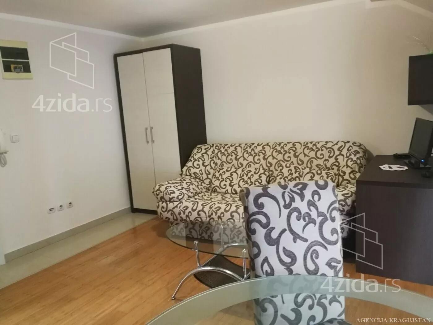 Jednosoban stan | 4zida
