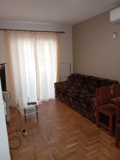 Velje Miljkovića 9 | 4zida.rs