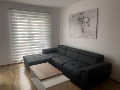 Crveni Krst | 4zida.rs