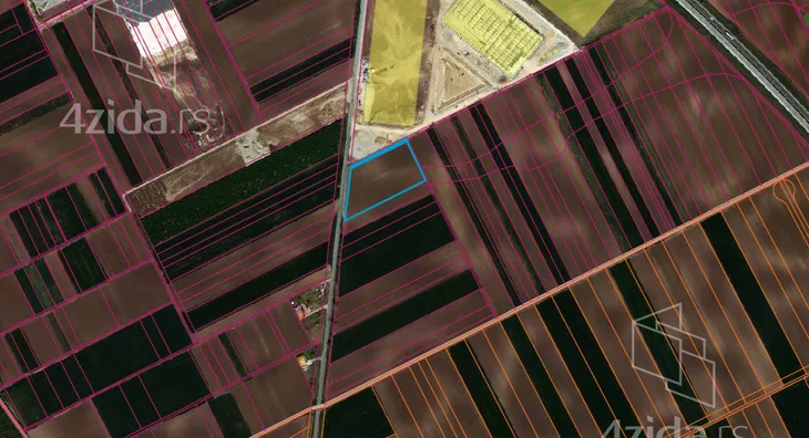 Industrijsko zemljište | 4zida
