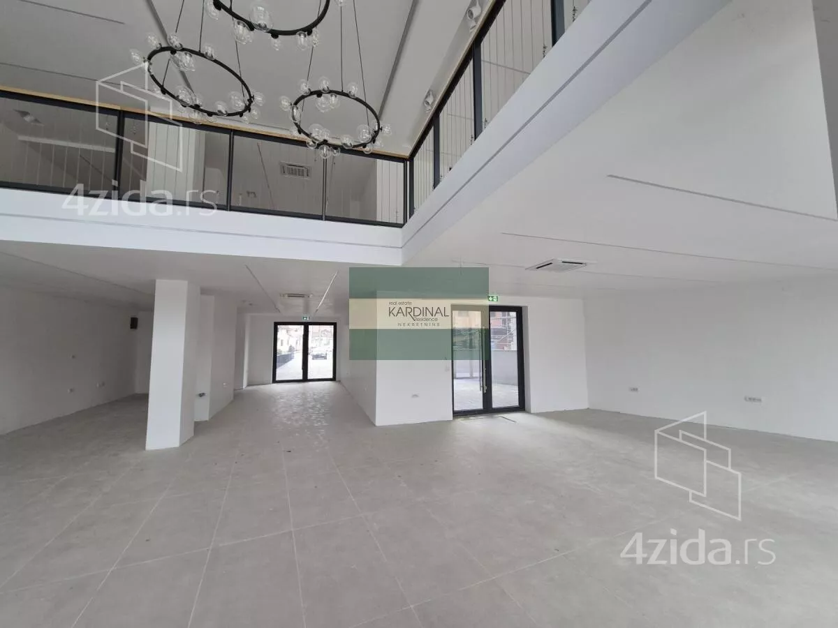 Poslovni prostor | 4zida