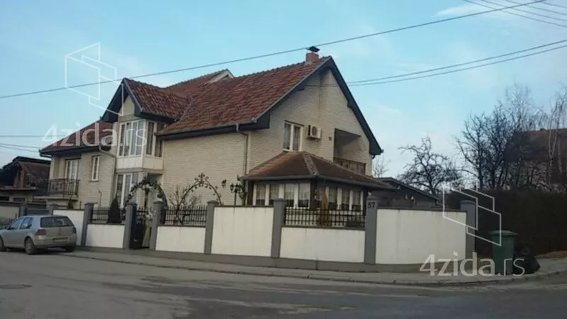 Kuća | 4zida