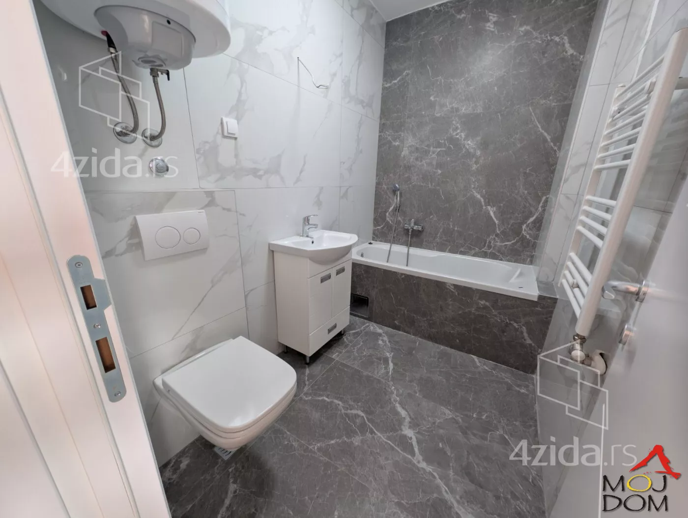 Šestosoban stan | 4zida