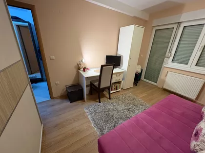 Cetinjska | 4zida.rs