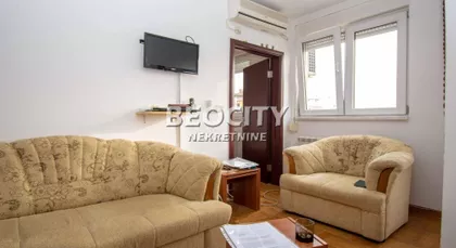 Mozerova8 | 4zida.rs