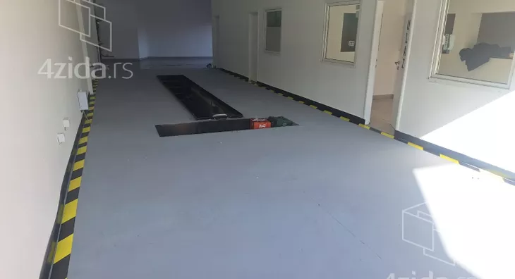 Poslovni prostor | 4zida