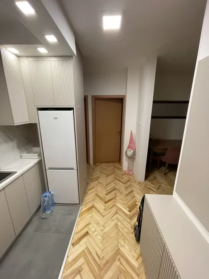 Jelene Lozanić | 4zida.rs