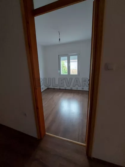 Brzi Brod | 4zida.rs