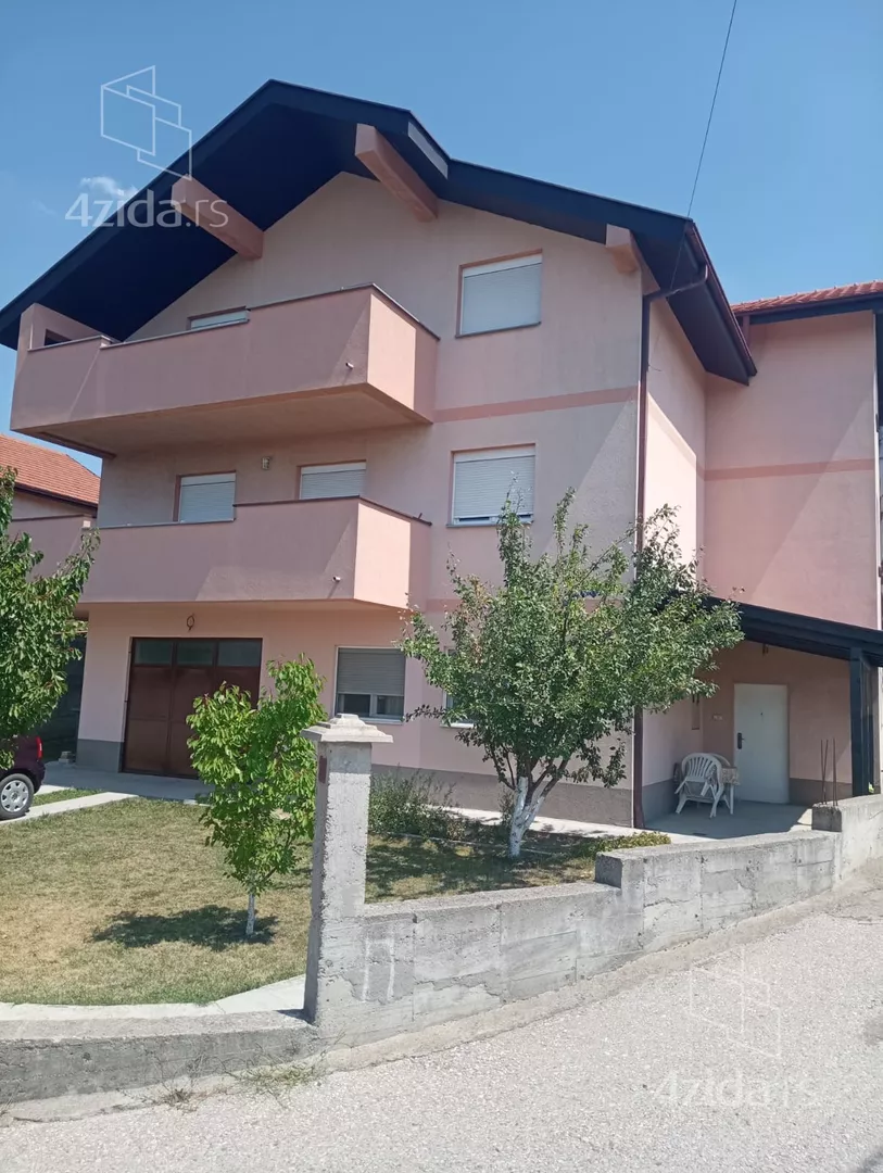 3-etažna kuća | 4zida