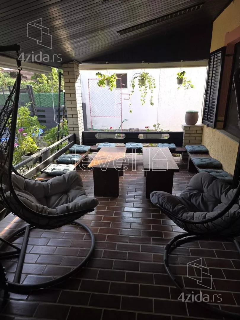 Kuća | 4zida