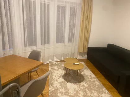 Njegoševa 90 | 4zida.rs