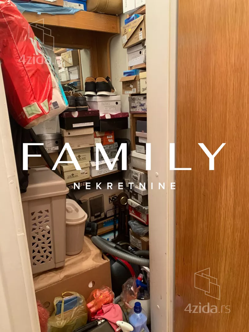 Troiposoban stan | 4zida