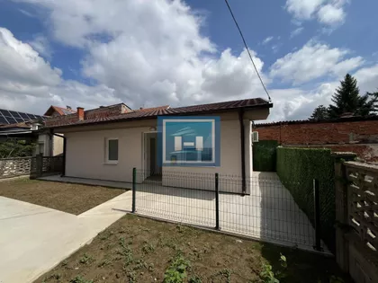 Vašarište | 4zida.rs