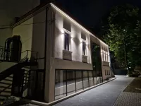 Poslovna zgrada | 4zida
