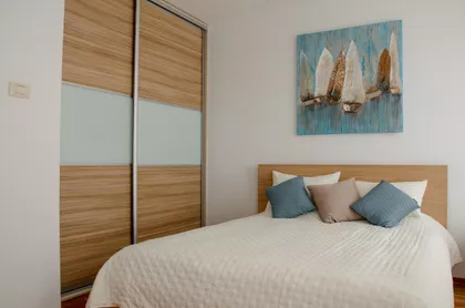 Crveni Krst Zvezdara | 4zida.rs