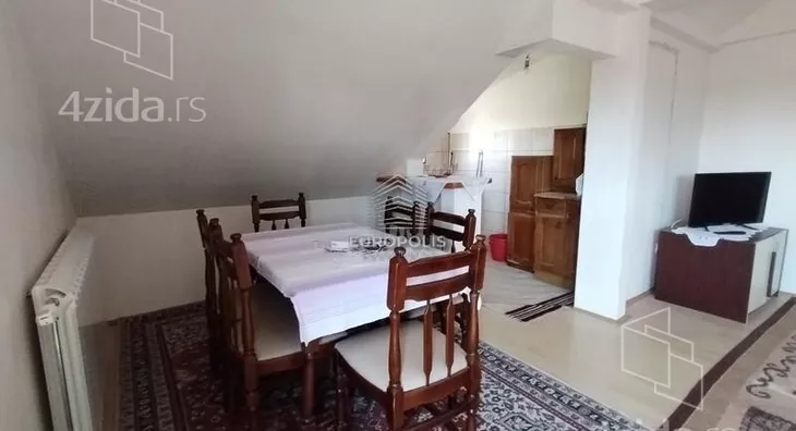 Kuća | 4zida