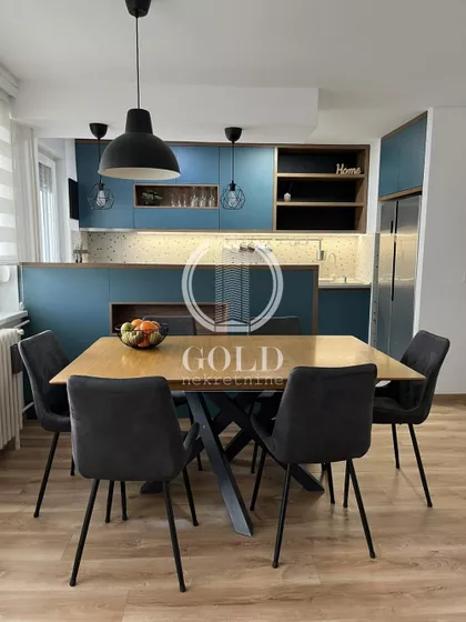 Bate Brkića | 4zida.rs