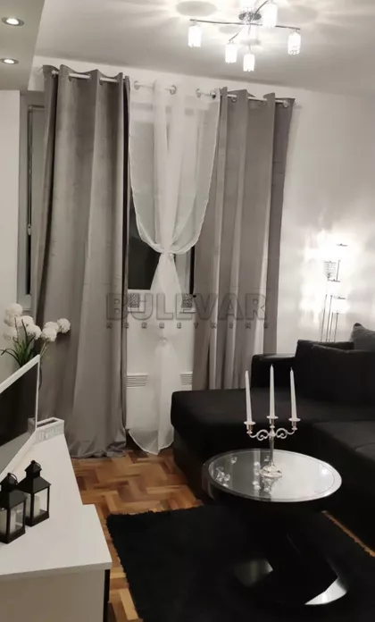 Stefana Prvovenčanog | 4zida.rs