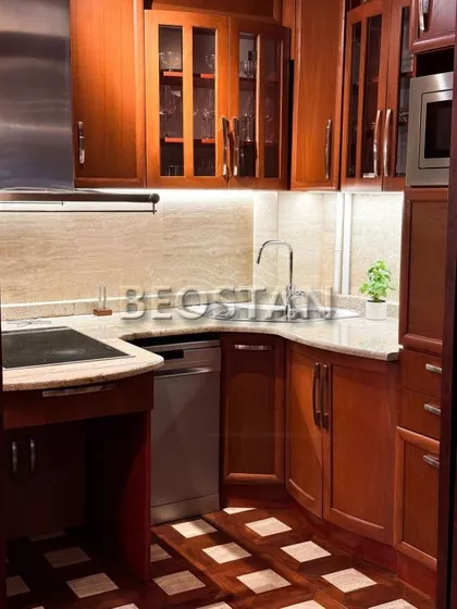 Antifasisticke Borbe | 4zida.rs