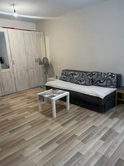 Almaška 15 | 4zida.rs