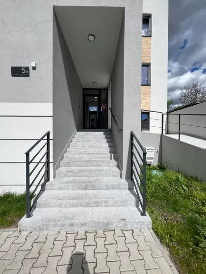 Stevice Jovanovića 5 | 4zida.rs