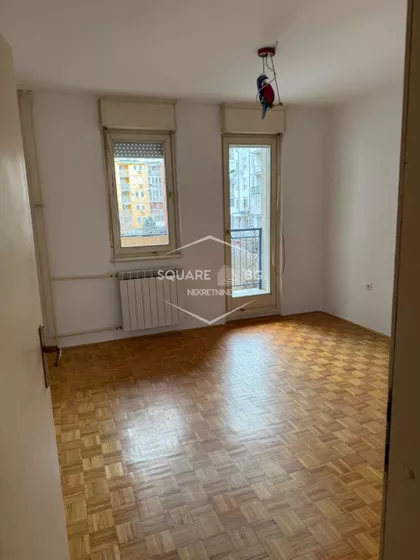 Klare Cetkin | 4zida.rs