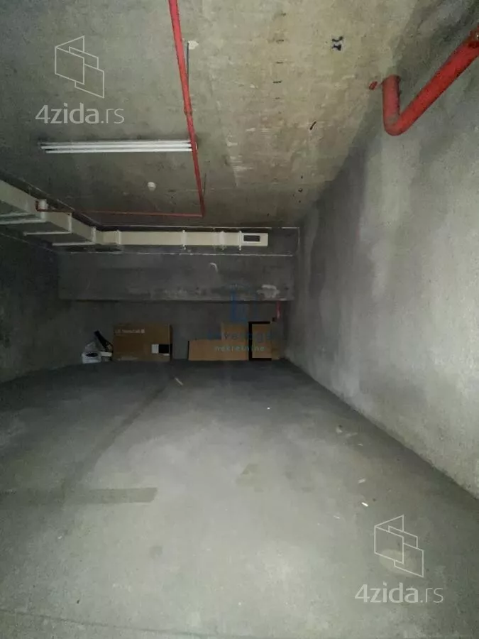 Garaža | 4zida