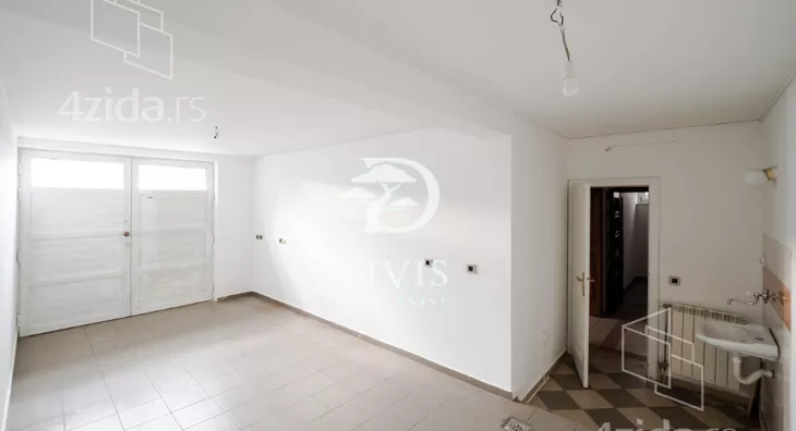 4-etažna kuća | 4zida