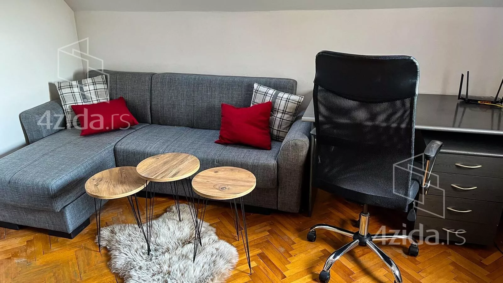 Jednoiposoban stan | 4zida