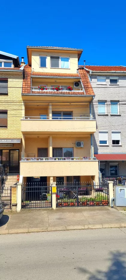 Đorđa Stamenkovića 49 | 4zida.rs