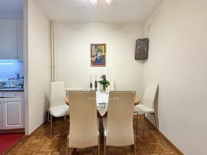 Marine Veličković | 4zida.rs