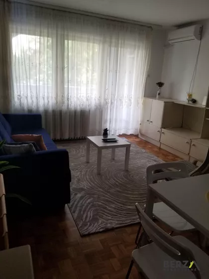 Železnička stanica | 4zida.rs