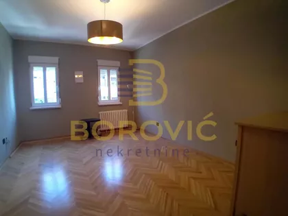 Krunski Venac | 4zida.rs