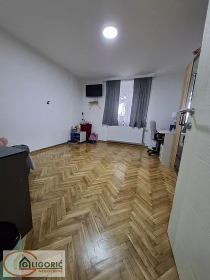 Janošikova | 4zida.rs