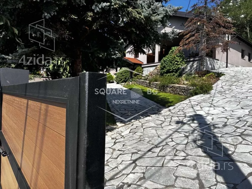 Šestosoban stan | 4zida