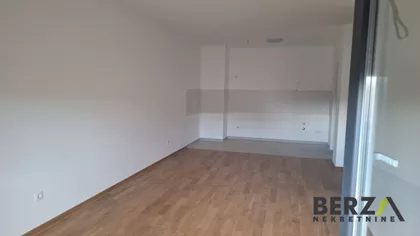 Bulevar Patrijarha Pavla (Somborski Bulevar) | 4zida.rs