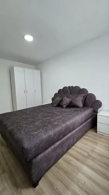 Nemanjina | 4zida.rs