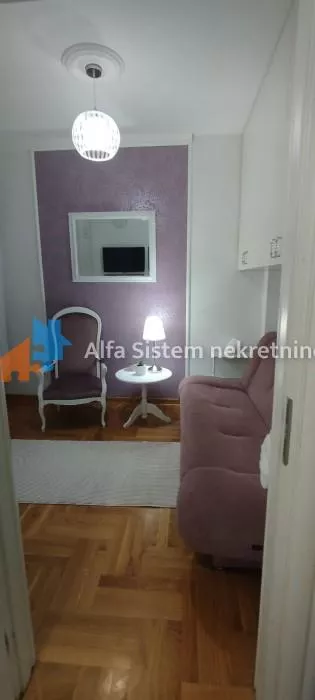 Đeram | 4zida.rs