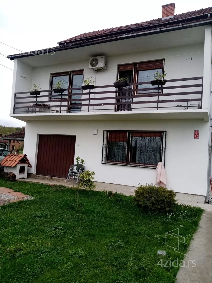 3-etažna kuća | 4zida