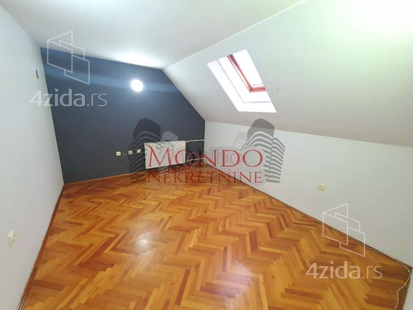 Poslovna zgrada | 4zida