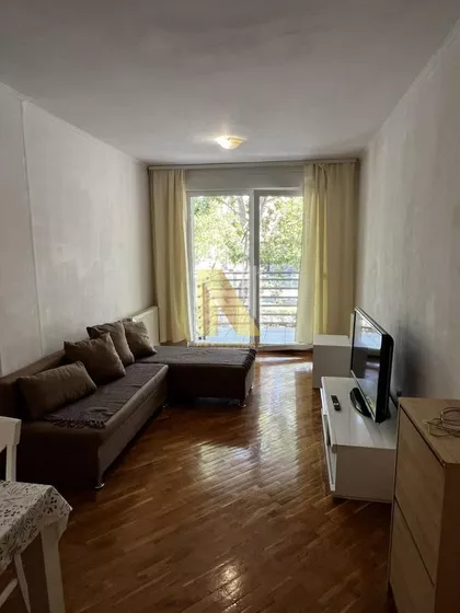 Adamovićevo Naselje | 4zida.rs