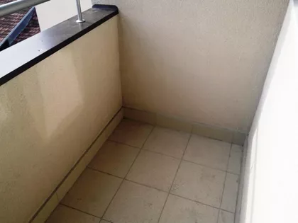 Crveni Pevac | 4zida.rs