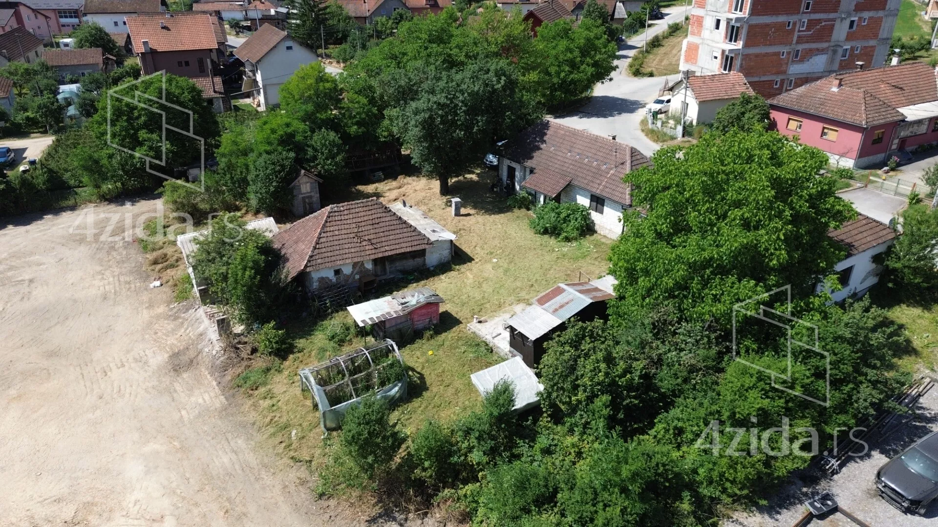 Građevinsko zemljište | 4zida