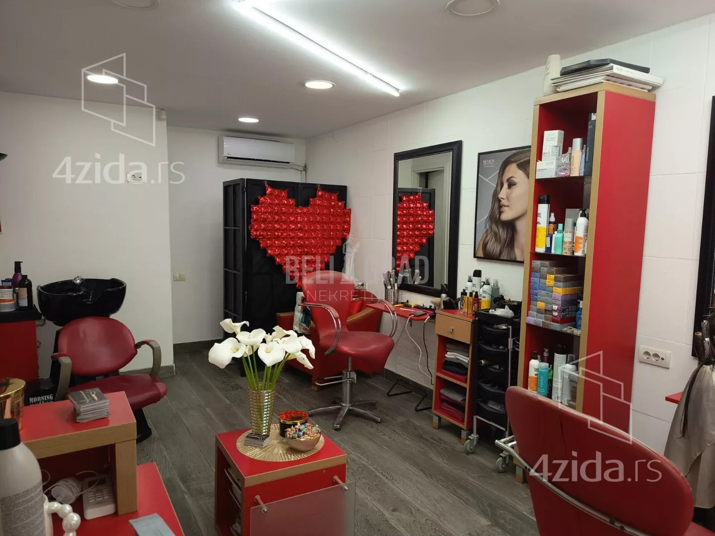 Lokal | 4zida