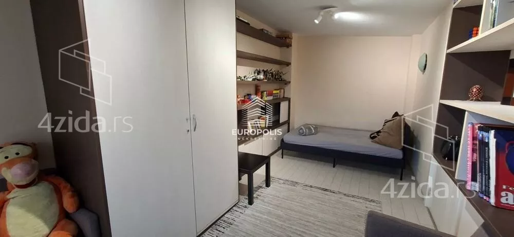 4-etažna kuća | 4zida