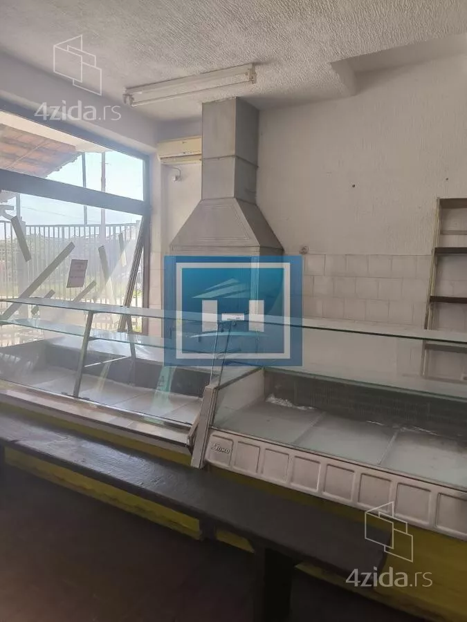 Poslovni prostor | 4zida