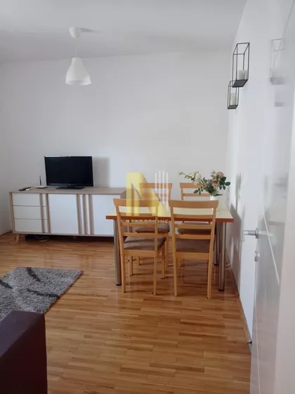 Veternička Rampa | 4zida.rs