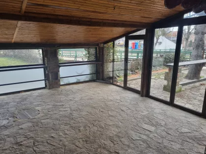 Železnička 2 | 4zida.rs